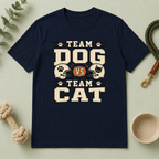 Team Dog vs. Team Cat – Dog & Cat Rivalry T-Shirt
